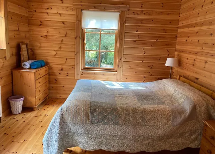 Дом отдыха Riverside Log *