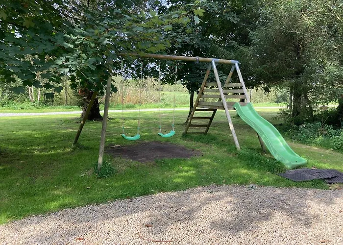 Riverside Log Дом отдыха